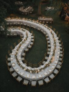 serpentine table wedding